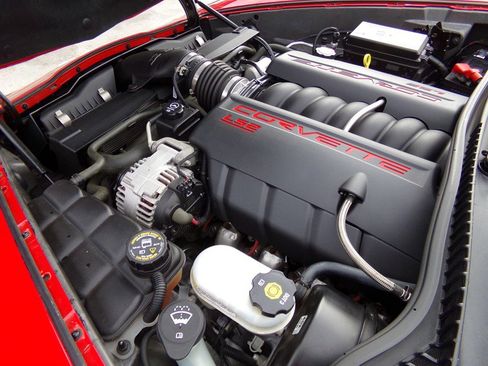 Used 2006 Chevrolet Corvette Convertible image 72