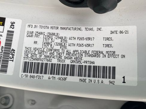 Used 2021 Toyota Tacoma TRD Sport image 19