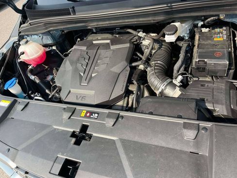Used 2024 Kia Carnival SX Prestige FWD image 41