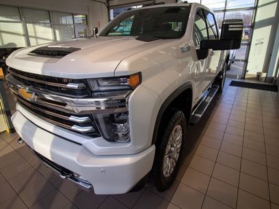 Used 2021 Chevrolet Silverado 2500 High Country w/ Z71 Off-Road Package