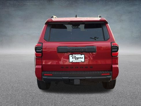 Used 2025 Toyota 4Runner TRD Off-Road Premium w/ Tow Technology Package AWD/4WD image 32