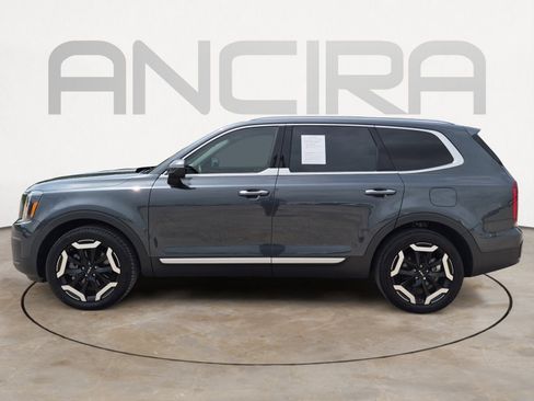 Used 2024 Kia Telluride S w/ S Sunroof Package FWD image 7