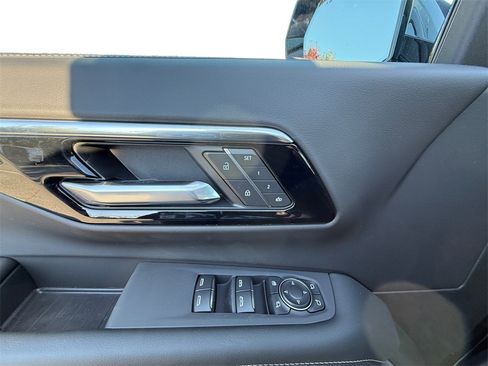 New 2026 Chevrolet Tahoe Premier image 11