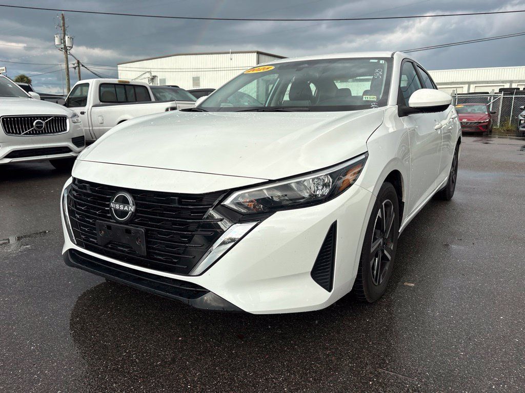 Used 2025 Nissan Sentra SV FWD image 7