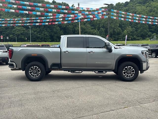 Used 2025 GMC Sierra 2500 SLT w/ SLT Convenience Package AWD/4WD image 4