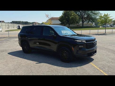 Certified 2024 Chevrolet Traverse LS w/ Midnight/Sport Edition FWD image 34
