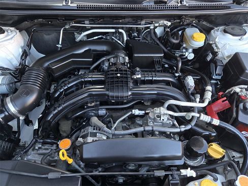 Used 2019 Subaru Crosstrek 2.0i Limited w/ Popular Package #4 image 35