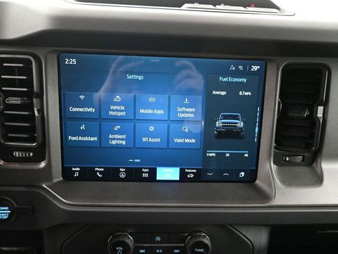 New 2025 Ford Bronco Big Bend image 24