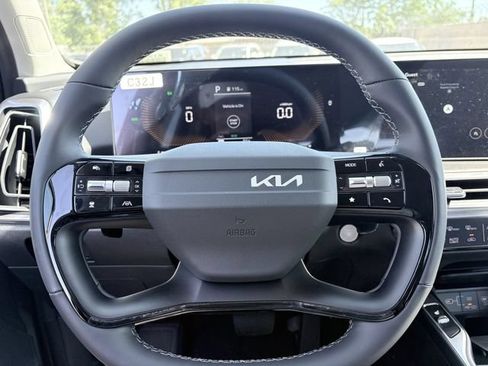 New 2026 Kia Sorento EX FWD image 10