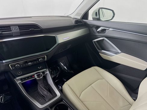 Certified 2024 Audi Q3 2.0T Premium Plus image 24