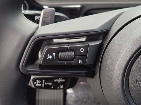 Certified 2026 Porsche Cayenne Coupe AWD/4WD image 19