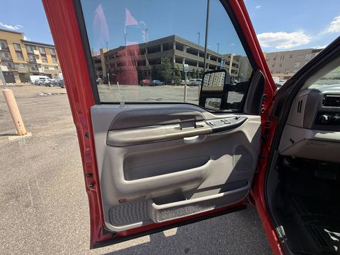 Used 1999 Ford F250 XLT image 15