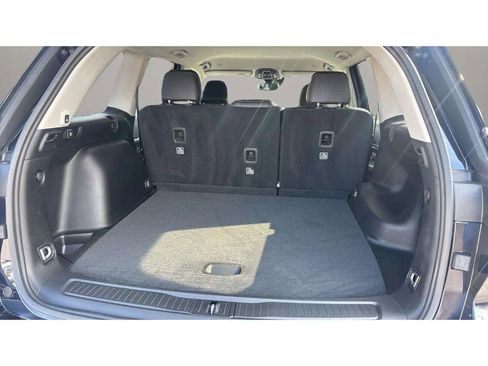 Used 2023 Jeep Grand Cherokee Limited image 9