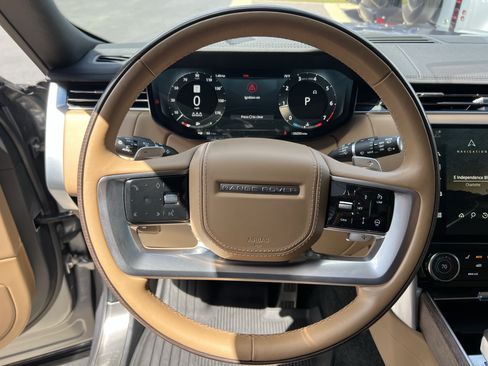 Used 2023 Land Rover Range Rover SE AWD/4WD image 21