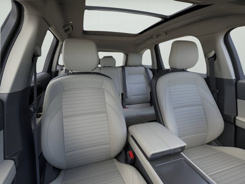 New 2026 Lincoln Nautilus Reserve w/ Jet Appearance Package AWD/4WD image 10