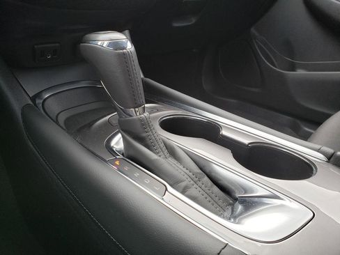 Used 2016 Chevrolet Malibu LT image 23