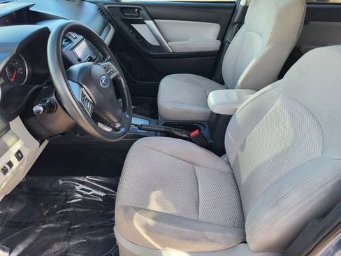 Used 2015 Subaru Forester 2.5i Premium w/ All-Weather Package image 17