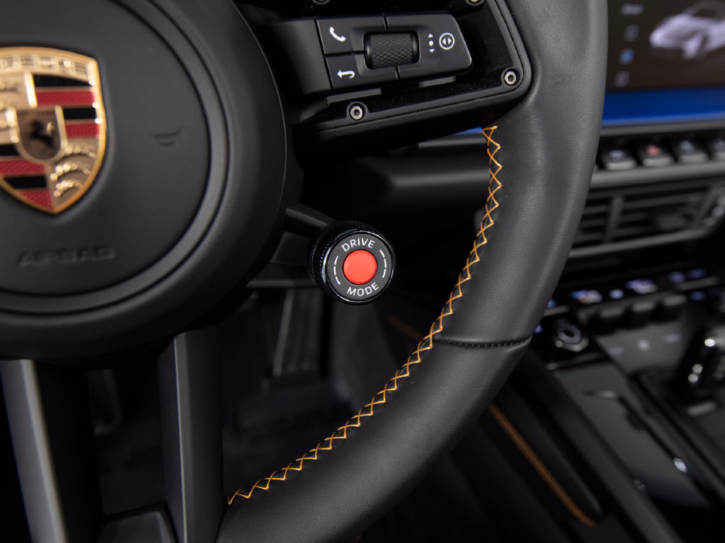 Certified 2025 Porsche 911 Carrera 4 GTS AWD/4WD image 26