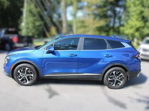Certified 2024 Kia Sportage EX FWD image 5