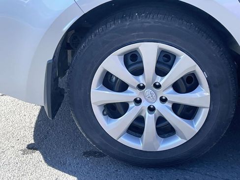 Used 2025 Toyota Corolla LE image 10