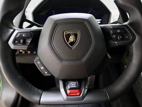 Used 2018 Lamborghini Huracan LP 580-2 RWD image 21