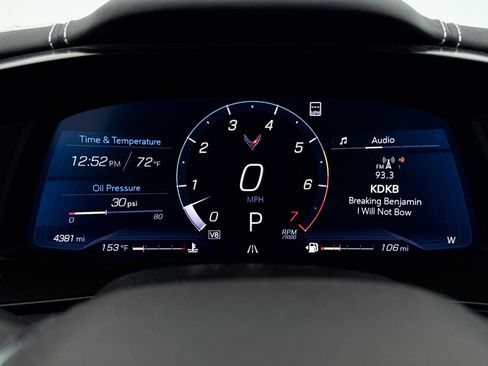 Used 2021 Chevrolet Corvette Stingray Preferred Cpe w/ Engine Appearance Package RWD image 34