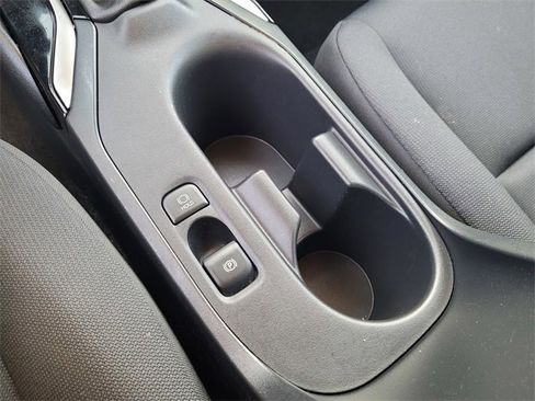 Used 2024 Toyota Corolla LE image 21