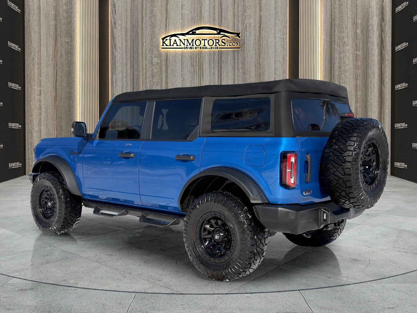 Used 2022 Ford Bronco Wildtrak AWD/4WD image 10