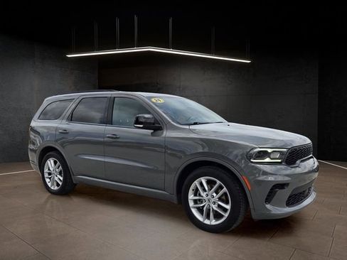 Used 2024 Dodge Durango GT RWD image 1