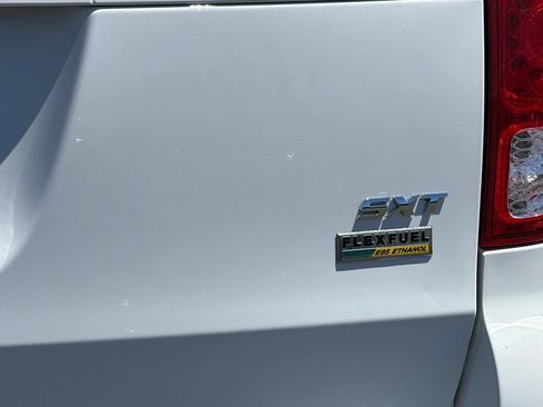Used 2019 Dodge Grand Caravan SXT FWD image 28