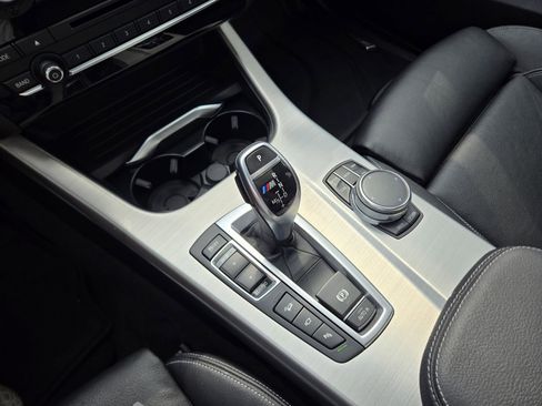 Used 2017 BMW X4 M40i image 16