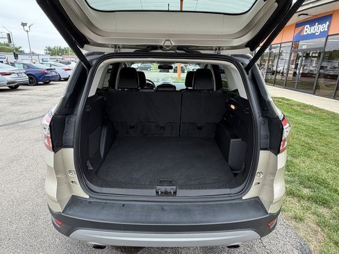 Used 2018 Ford Escape Titanium AWD/4WD image 28