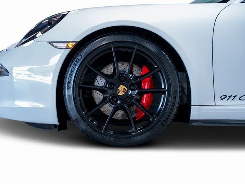 Used 2016 Porsche 911 Carrera 4S image 28