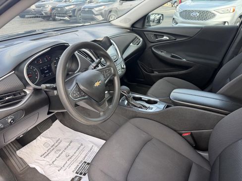 Used 2024 Chevrolet Malibu LT FWD image 13