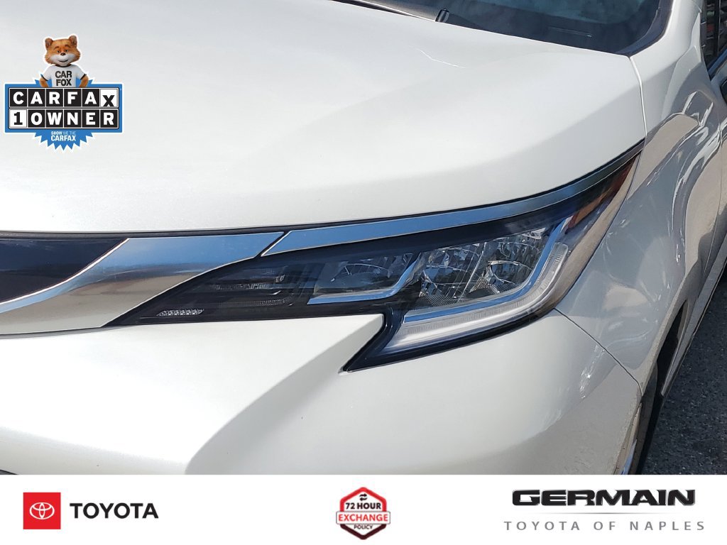 Used 2024 Toyota Sienna Limited FWD image 15