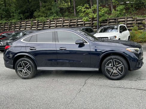 Used 2024 Mercedes-Benz GLC 300 4MATIC image 5