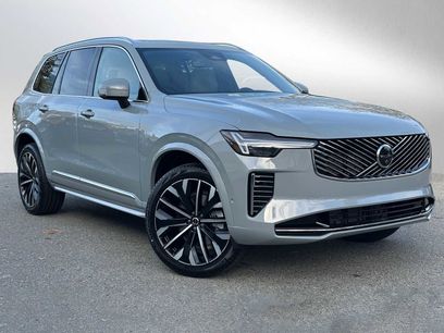 New 2026 Volvo XC90 B6 Plus w/ Protection Package Premier