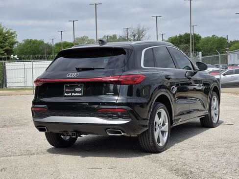 Certified 2025 Audi Q5 Premium Plus w/ Premium Plus AWD/4WD image 8