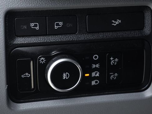 Used 2023 Ford F250 XLT w/ XLT Premium Package image 20