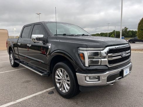 Used 2024 Ford F150 Lariat w/ Bed Utility Package AWD/4WD image 3
