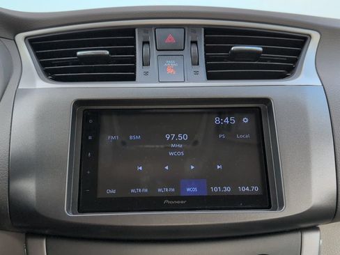 Used 2014 Nissan Sentra S FWD image 17