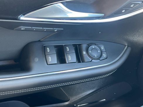 Certified 2025 Buick Envision Preferred image 23