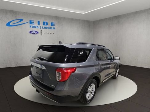 Certified 2022 Ford Explorer XLT AWD/4WD image 10