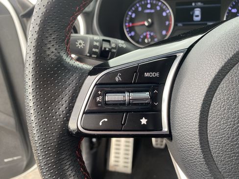 Used 2022 Kia Forte GT FWD image 27