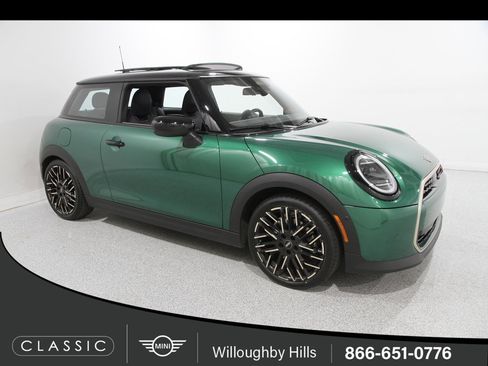 Certified 2025 MINI Cooper S image 1