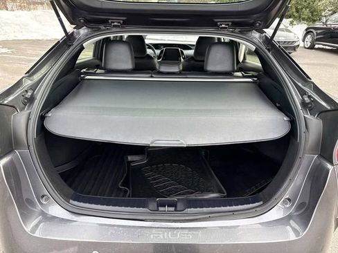 Used 2018 Toyota Prius Four Touring image 12