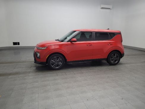 Used 2020 Kia Soul EX FWD image 2