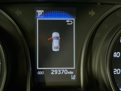 Used 2023 Toyota Camry SE FWD image 15