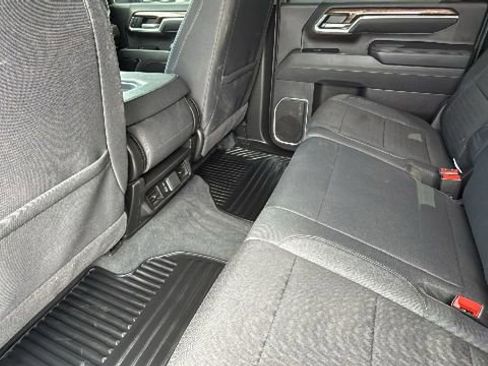 Used 2025 Chevrolet Silverado 2500 LT AWD/4WD image 24