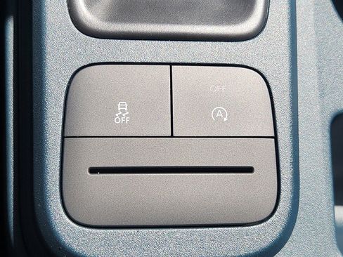 New 2025 Ford Maverick XLT w/ XLT Luxury Package image 16